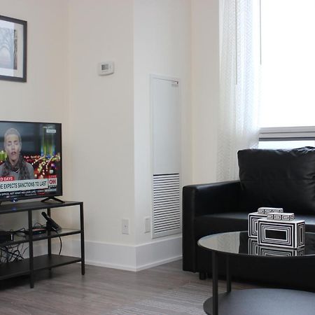 Atlas Suites - Cn Tower & Convention Centre Торонто Экстерьер фото