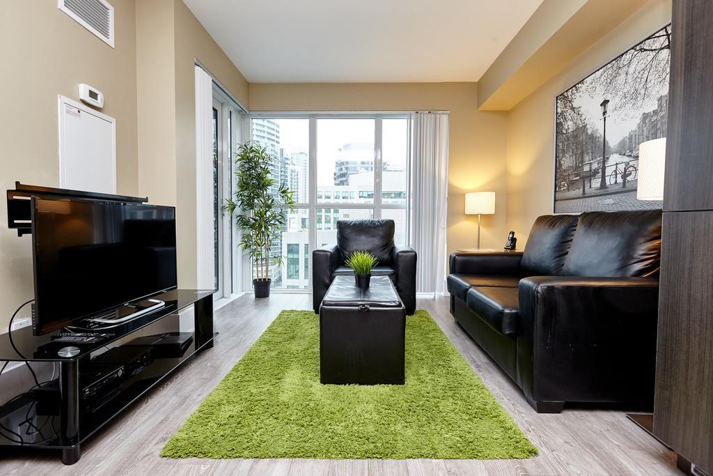 Atlas Suites - Cn Tower & Convention Centre Торонто Экстерьер фото